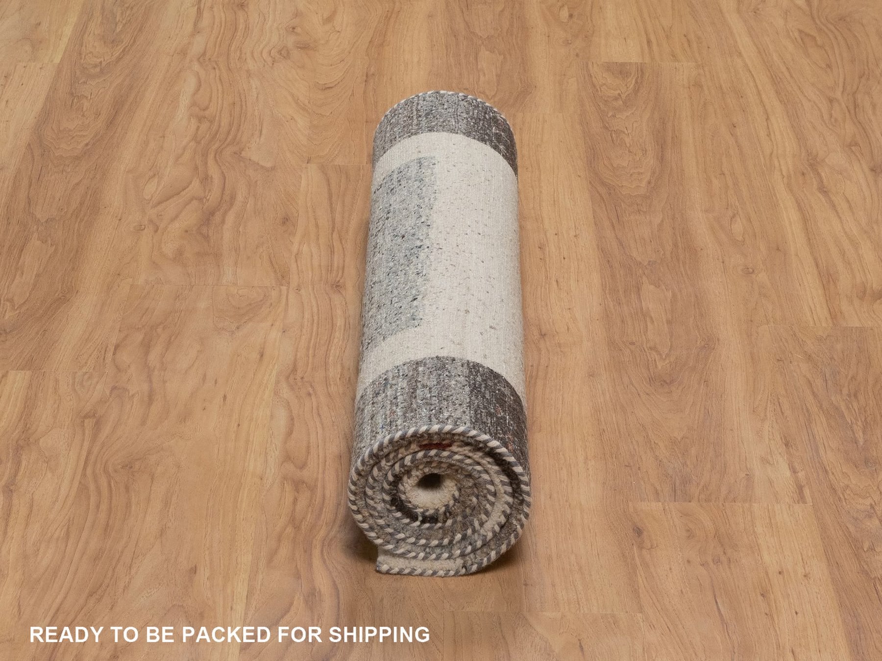 2'10"x5'4" Parchment White, Hand Knotted, Lori Buft Gabbeh with Small Animal and Human Figurines, Modern, Pure Wool, Thick and Plush, Oriental Rug HR92628 - Image 6
