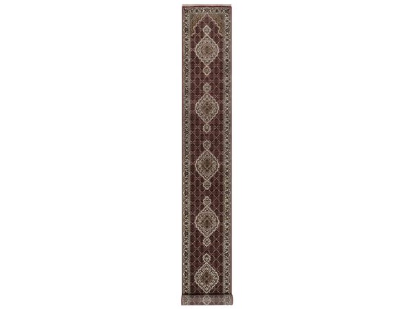 2'8"x20'2" Rhubarb Red, Tabriz Mahi with Fish Medallions Design, 100% Wool, Hand Knotted, 175 KPSI, XL Runner, Oriental Rug HR92668