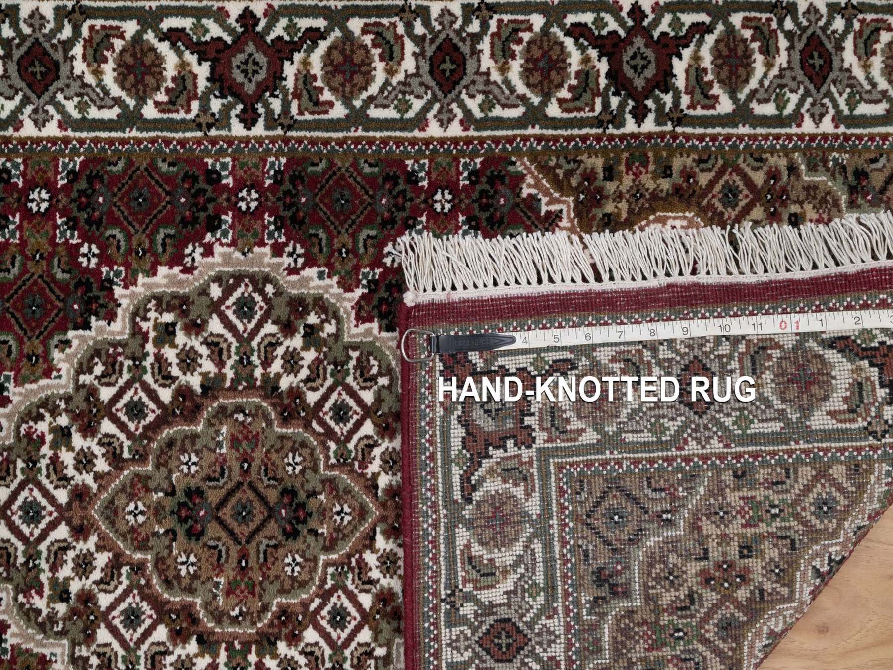 2'8"x20'2" Rhubarb Red, Tabriz Mahi with Fish Medallions Design, 100% Wool, Hand Knotted, 175 KPSI, XL Runner, Oriental Rug HR92668 - Image 8
