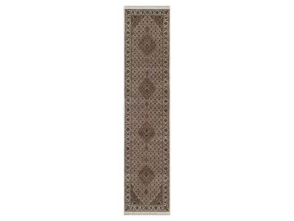 2'8"x11'9" Pearl White, Tabriz Mahi with Fish Medallions Design, Hand Knotted, 100% Wool, 175 KPSI, Runner, Oriental Rug HR92670