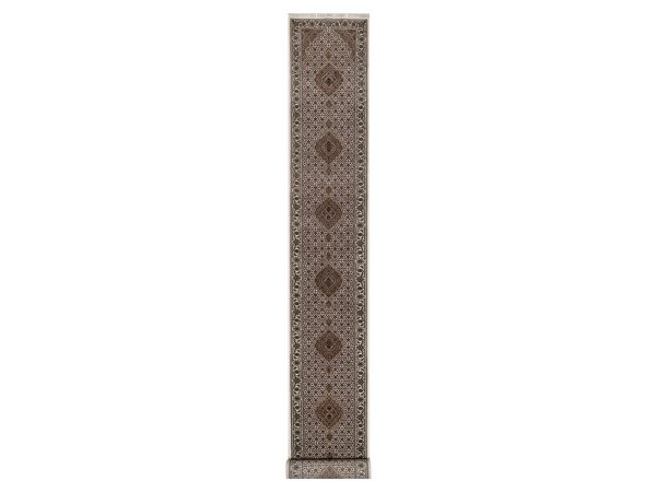 2'9"x20'6" Pearl White, Tabriz Mahi with Fish Medallions Design, 175 KPSI, Hand Knotted, 100% Wool, XL Runner, Oriental Rug HR92676