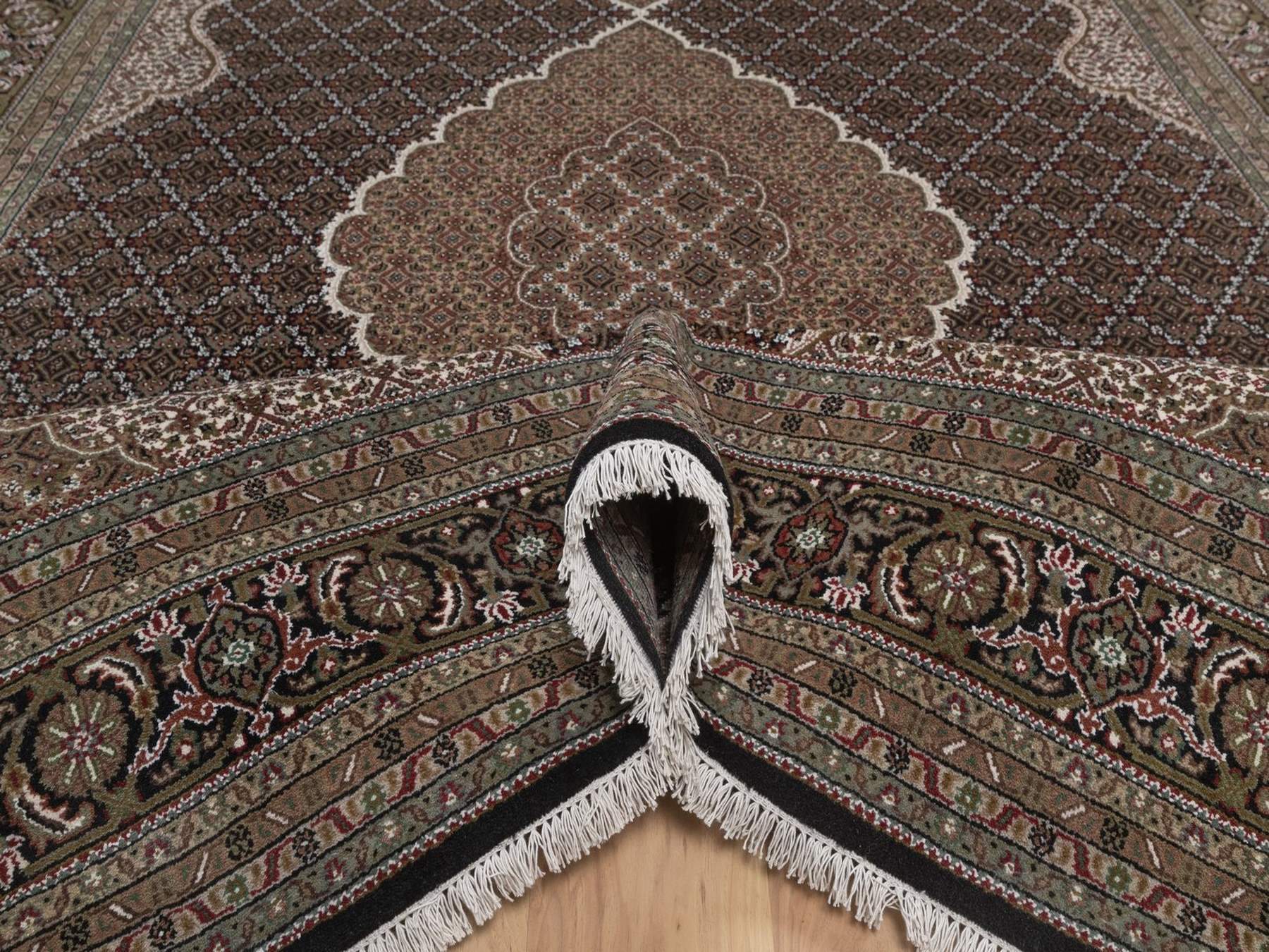 8'9"x12' Midnight Black, Tabriz Mahi with Fish Medallion Design, 100% Wool, Hand Knotted, 175 KPSI, Oriental Rug HR92696 - Image 5