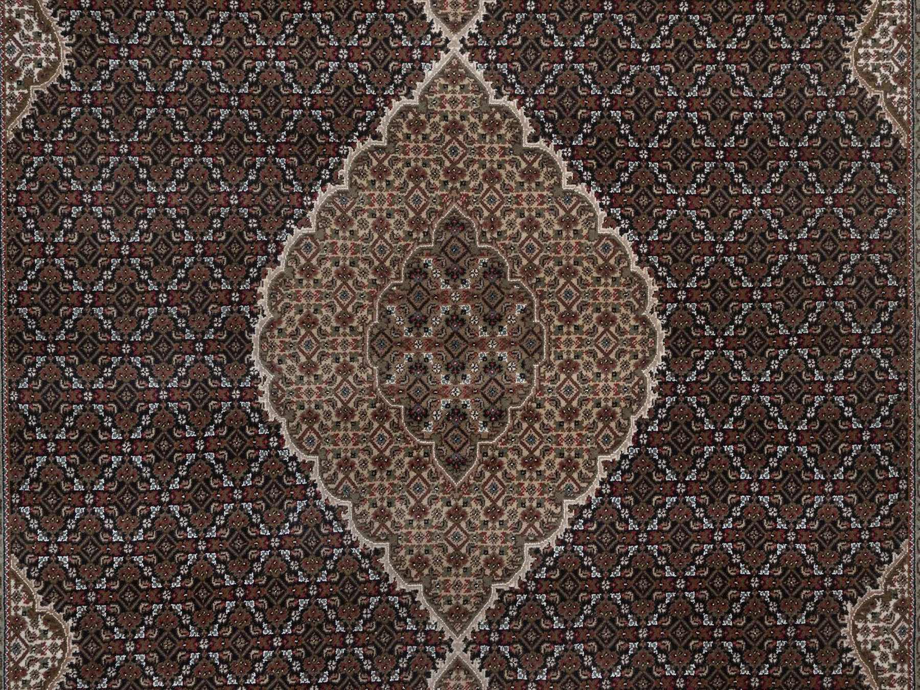 9'x12' Midnight Black, Hand Knotted, Tabriz Mahi with Fish Medallion Design, 100% Wool, 175 KPSI, Oriental Rug HR92700 - Image 8