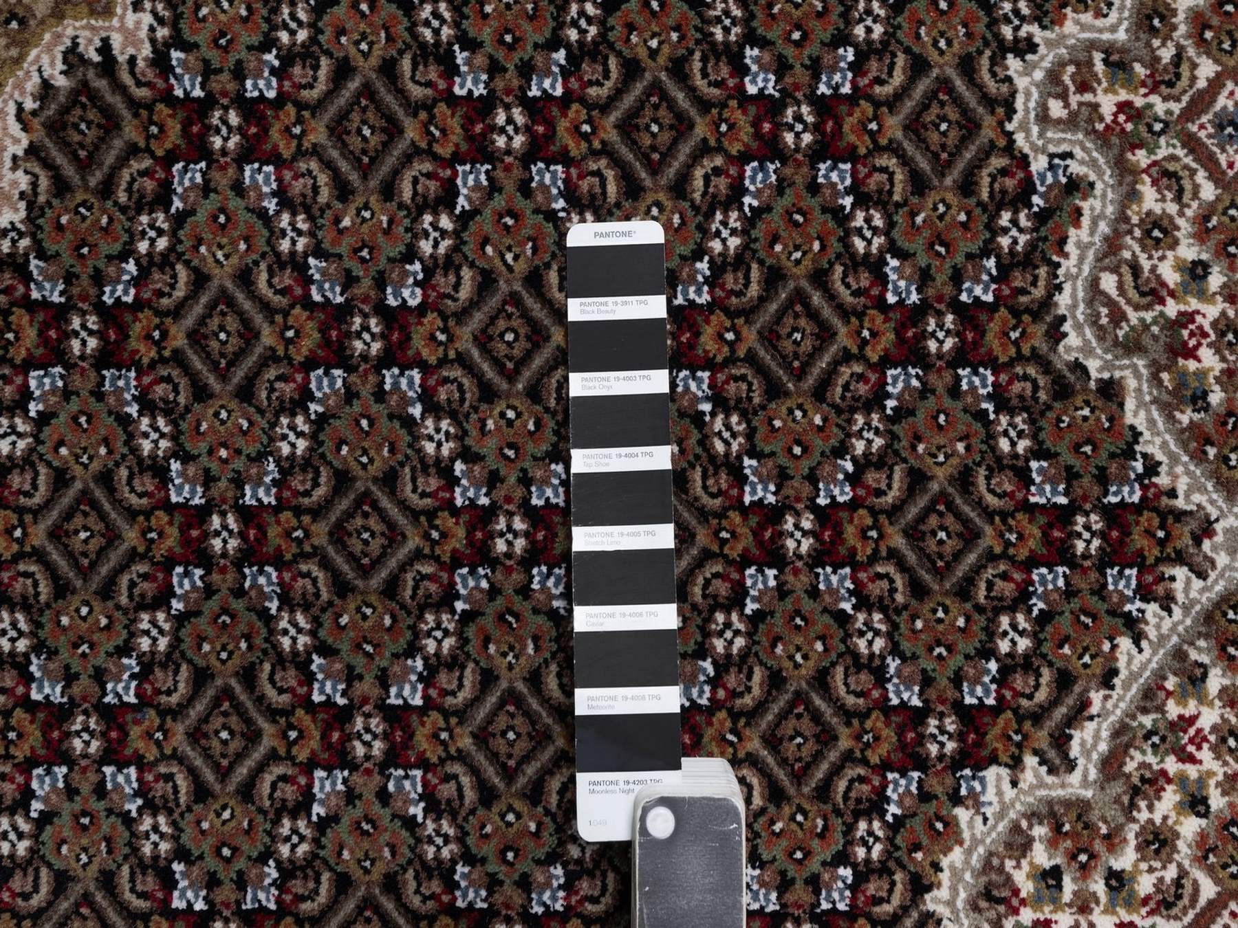 7'10"x10' Midnight Black, Tabriz Mahi with Fish Medallion Design, 175 KPSI, Hand Knotted, 100% Wool, Oriental Rug HR92701 - Image 7