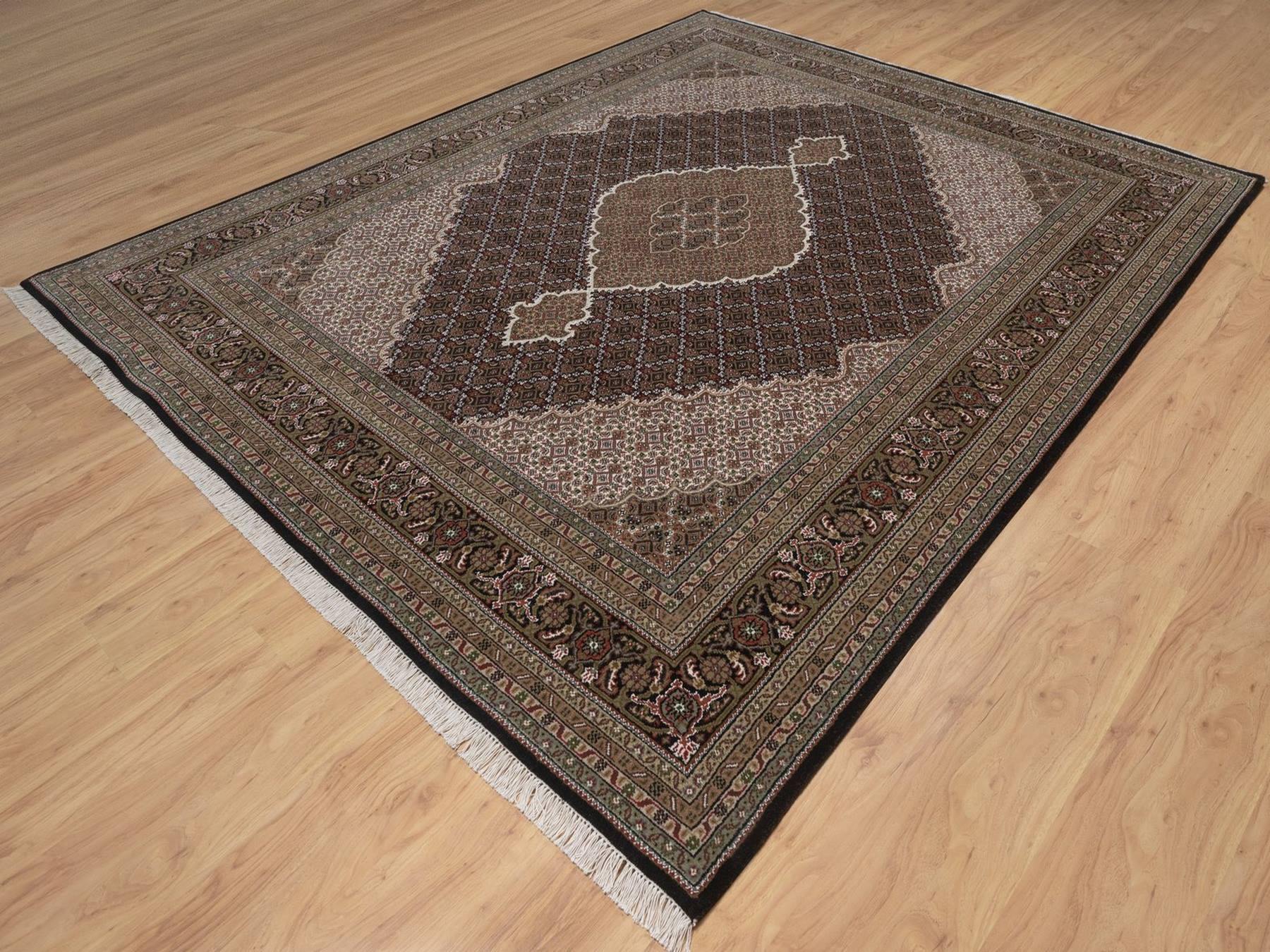 8'x10' Midnight Black, Tabriz Mahi with Fish Medallion Design, Hand Knotted, 100% Wool, 175 KPSI, Oriental Rug HR92703 - Image 3