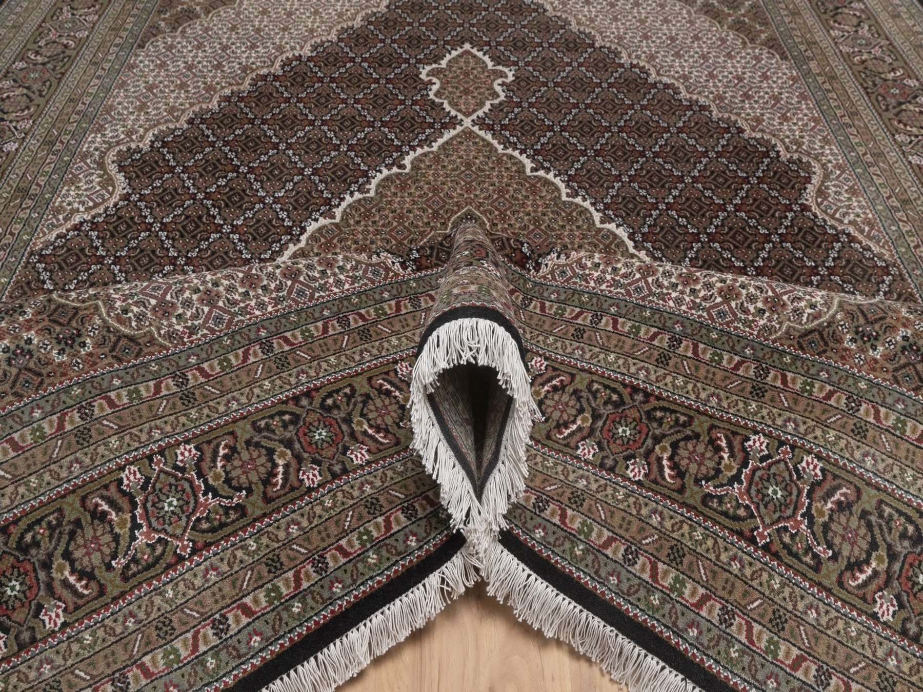 8'x10' Midnight Black, Tabriz Mahi with Fish Medallion Design, Hand Knotted, 100% Wool, 175 KPSI, Oriental Rug HR92703 - Image 5