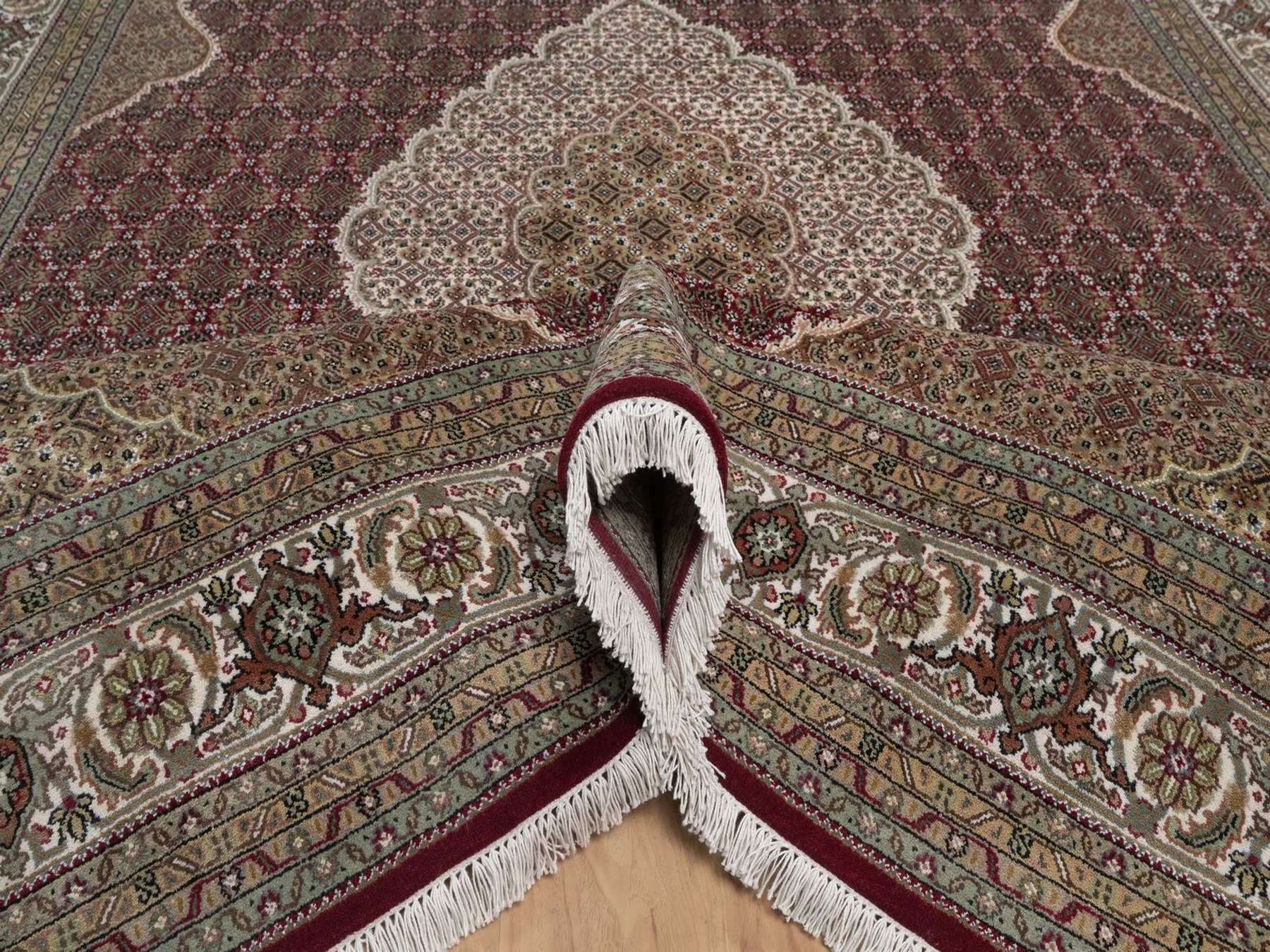9'x12'2" Rhubarb Red, Tabriz Mahi with Fish Medallion Design, 100% Wool, Hand Knotted, 175 KPSI, Oriental Rug HR92704 - Image 5
