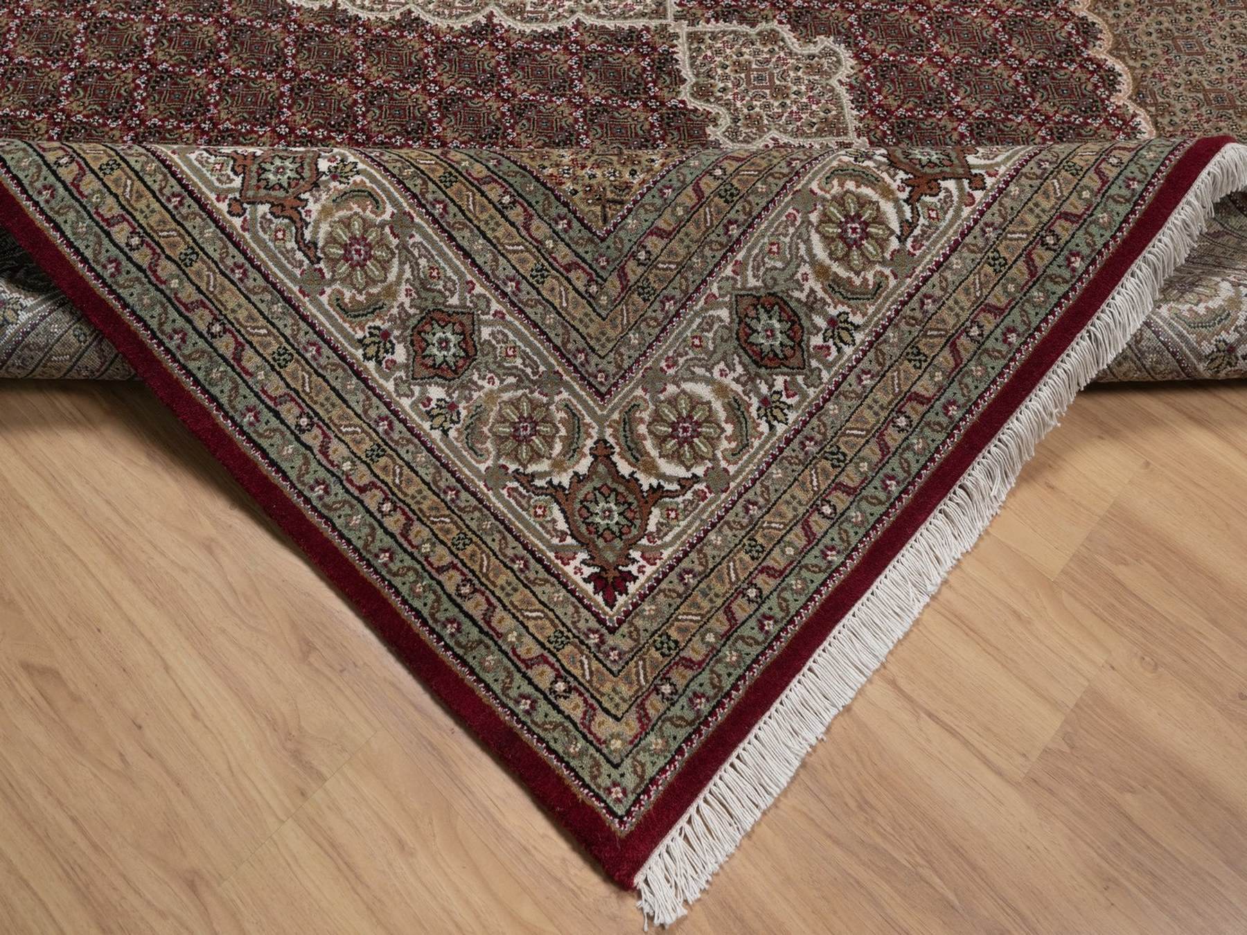9'x12'2" Rhubarb Red, Tabriz Mahi with Fish Medallion Design, 100% Wool, Hand Knotted, 175 KPSI, Oriental Rug HR92704 - Image 6
