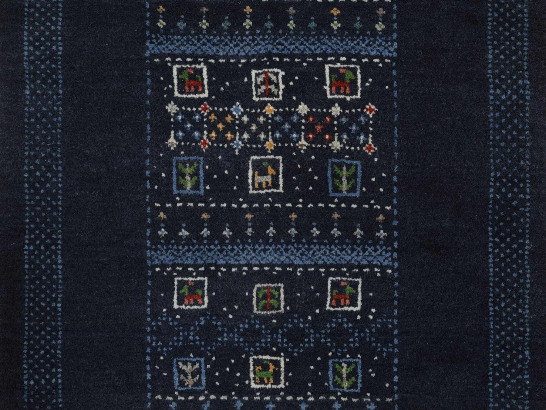 2'3"x4'4" Midnight Blue, Lori Buft Gabbeh with Small Animal Figurines, Modern, Soft Wool, Hand Knotted, Thick and Plush, Sample, Mat, Oriental Rug HR92728 - Image 5