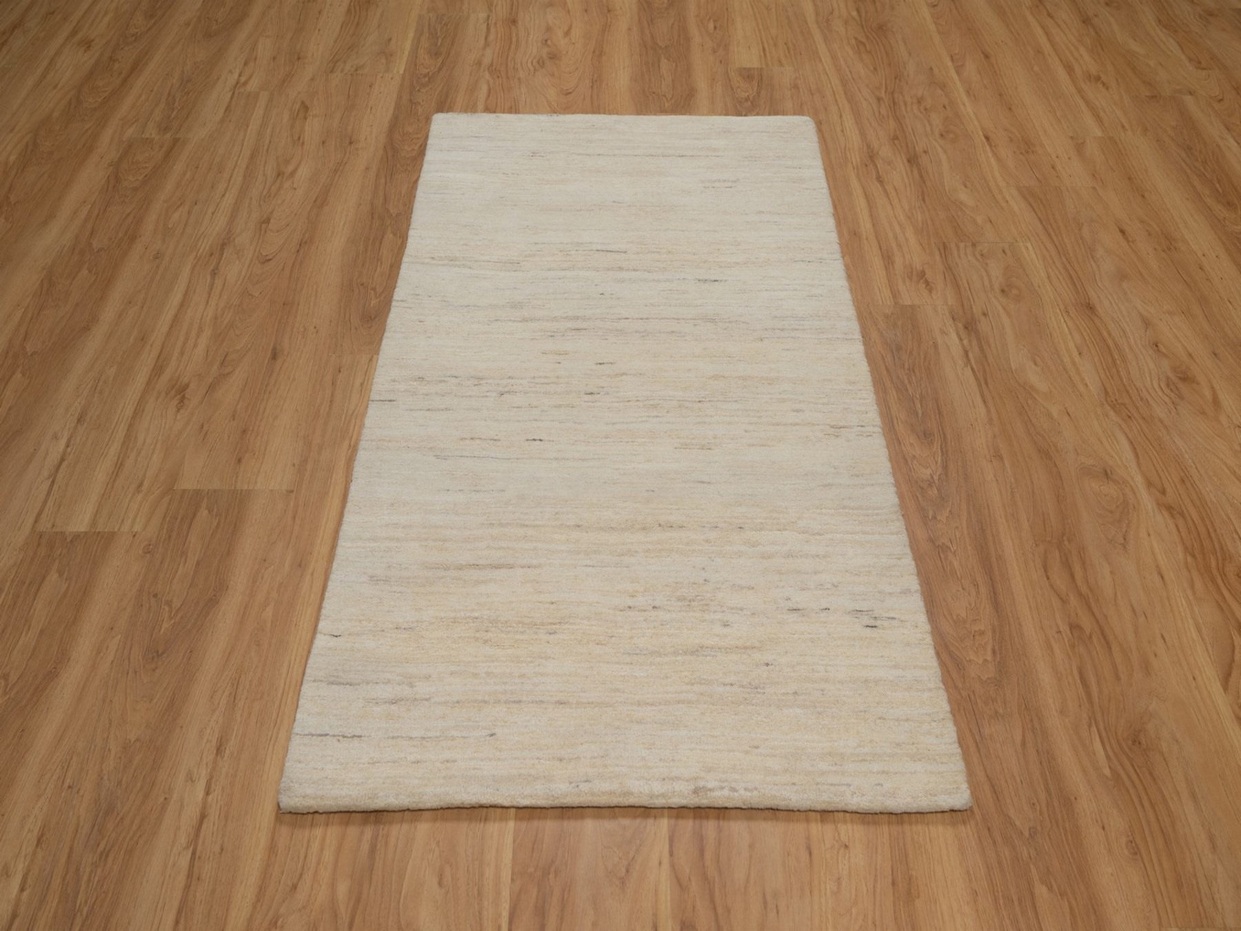 3'x5'2" Linen White, Modern, Plain Design, Lori Buft Gabbeh, Thick and Plush, Hand Knotted, Undyed Natural Wool, Oriental Rug HR92729 - Image 2