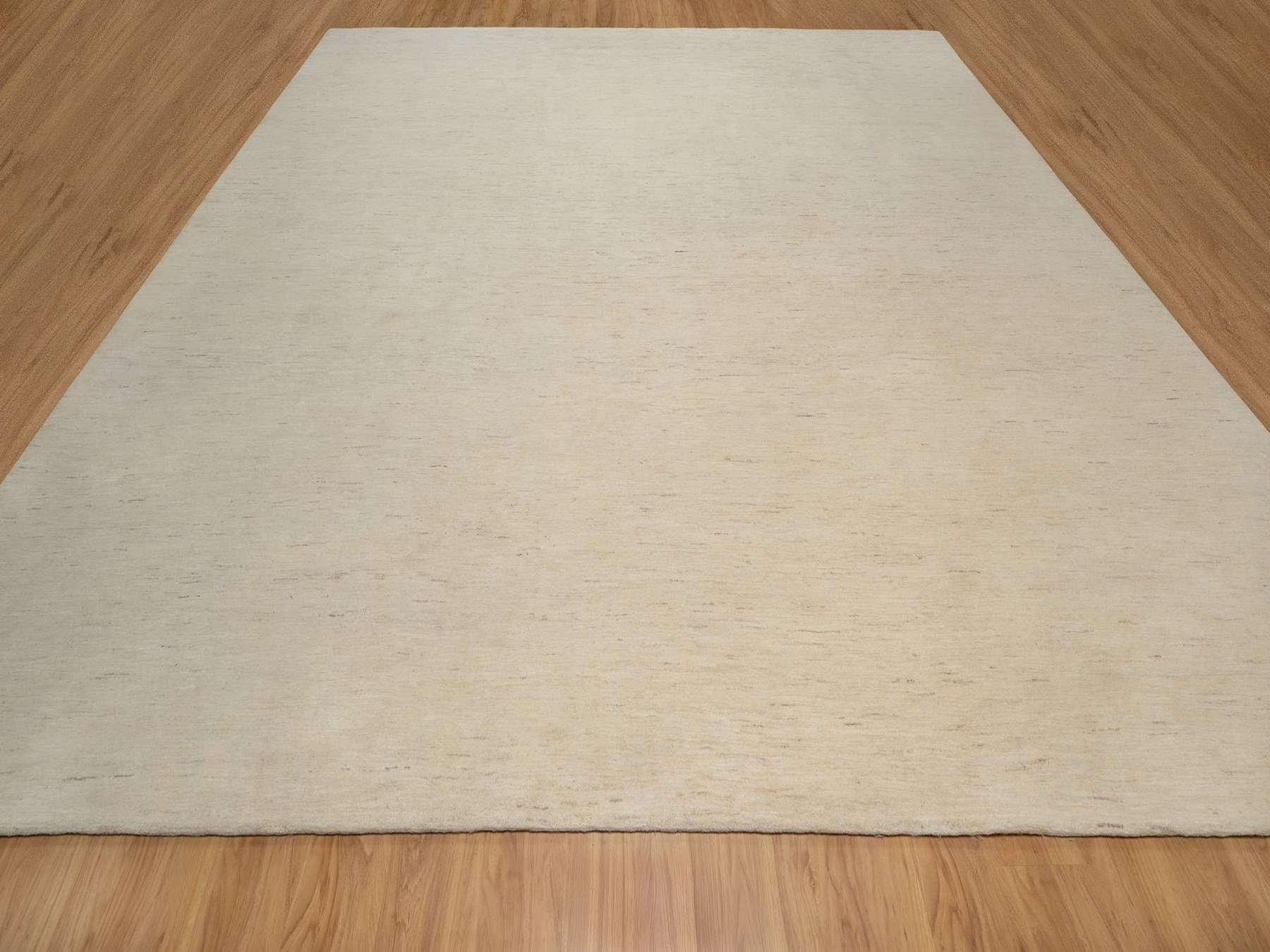 13'3"x13'3" Linen White, Modern, Plain Design, Lori Buft Gabbeh, Hand Knotted, Undyed Natural Wool, Thick and Plush, Square, Oriental Rug HR92749 - Image 2