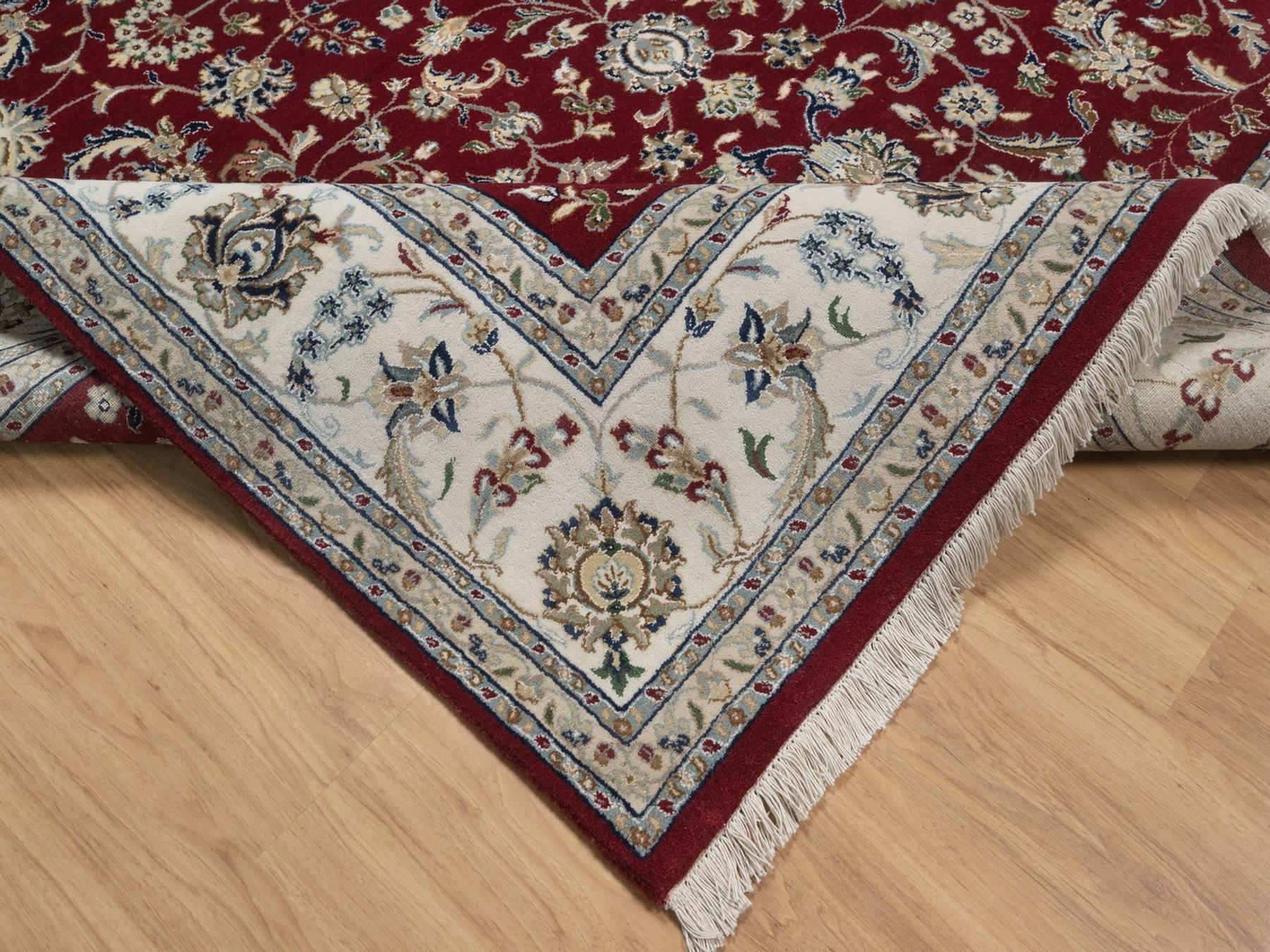 8'x10' Savvy Red, Nain with All Over Flower Pattern, 250 KPSI, Hand Knotted, Wool and Silk, Soft Pile, Oriental Rug HR92752 - Image 6