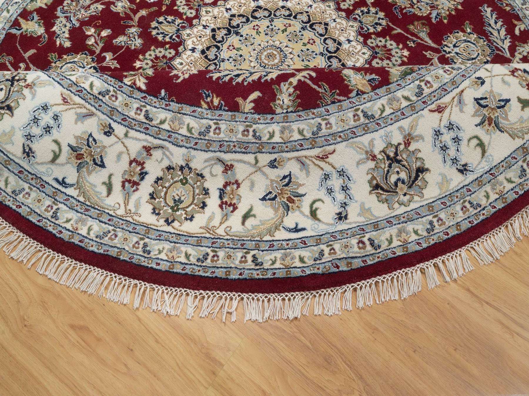 8'x8' Rhubarb Red, 250 KPSI, Nain with Flower Medallion Design, Hand Knotted, Wool and Silk, Soft Pile, Round, Oriental Rug HR92759 - Image 6