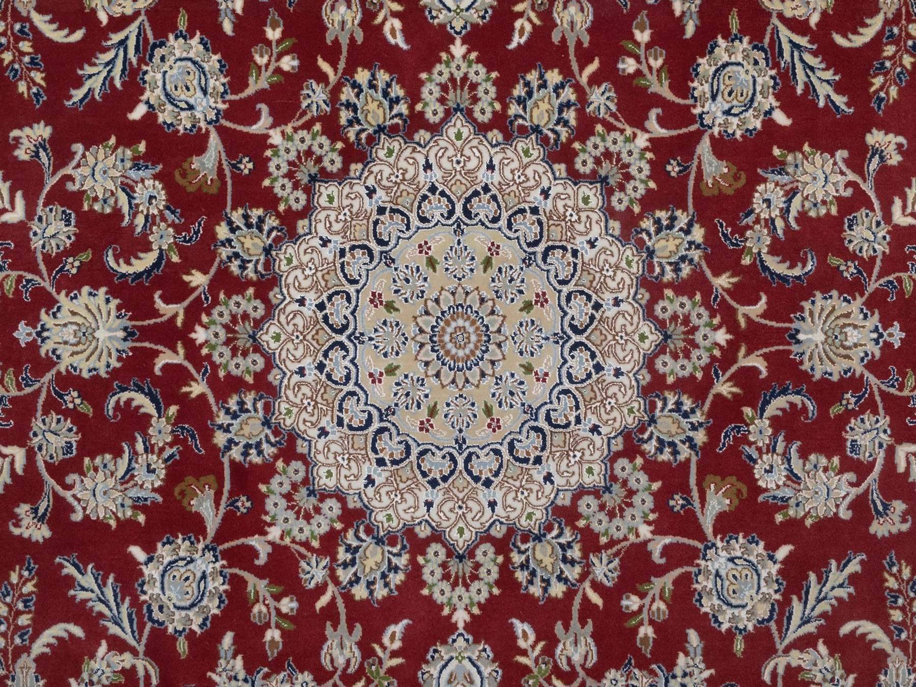 7'10"x10'1" Rhubarb Red, Nain with Flower Medallion Design, Hand Knotted, 250 KPSI, Wool and Silk, Soft Pile, Oriental Rug HR92762 - Image 8