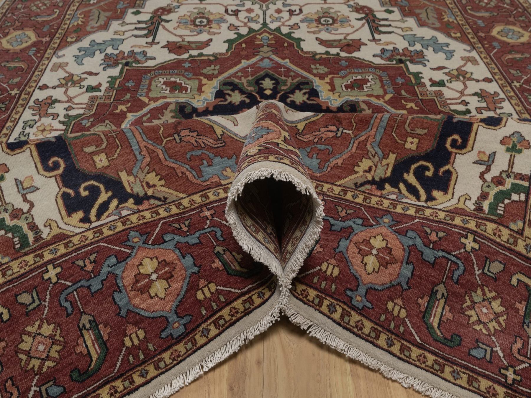 6'x9' Chiffon White, Antiqued Fine Heriz Re-Creation with Medallion Design, Hand Knotted, Hand Spun New Zealand Wool, Soft Pile, Vegetable Dyes, Oriental Rug HR92783 - Image 5