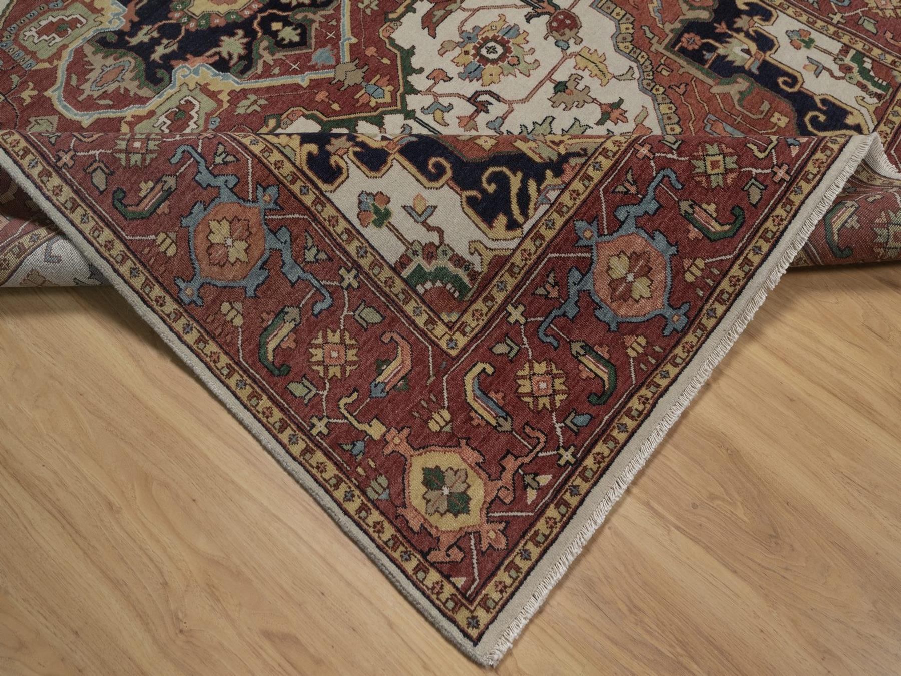 6'x9' Chiffon White, Antiqued Fine Heriz Re-Creation with Medallion Design, Hand Knotted, Hand Spun New Zealand Wool, Soft Pile, Vegetable Dyes, Oriental Rug HR92783 - Image 6