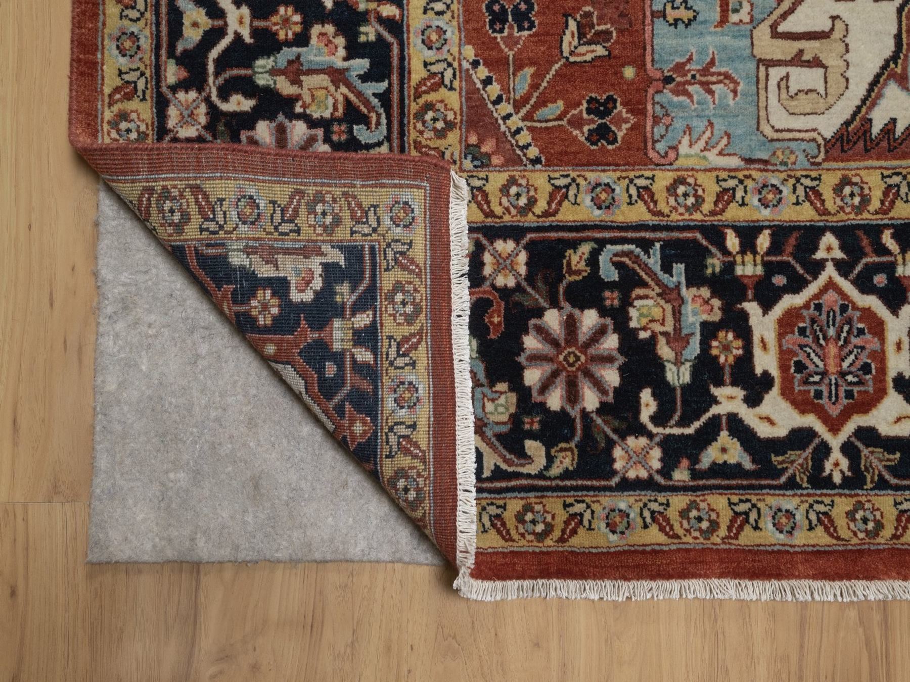 7'10"x10'1" Auburn Red, Antiqued Fine Heriz Re-Creation, Medallion Design, Hand Spun New Zealand Wool, Hand Knotted, Denser Weave, Vegetable Dyes, Oriental Rug HR92794 - Image 4