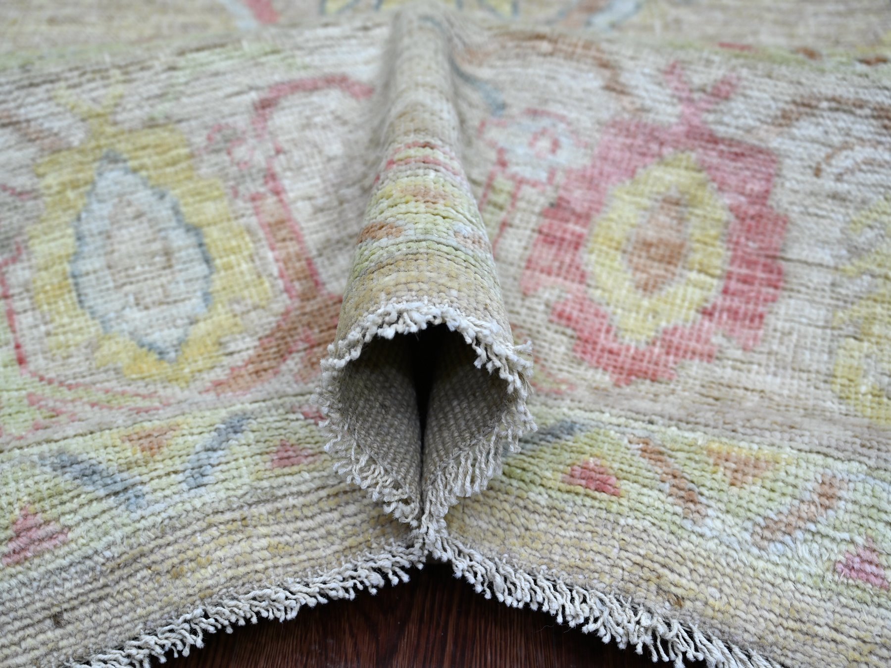 8'x9'6" Light Green, Afghan Angora Oushak with All Over Leaf Design, Hand Knotted, 100% Wool, Vegetable Dyes, Oriental Rug HR22681 - Image 5