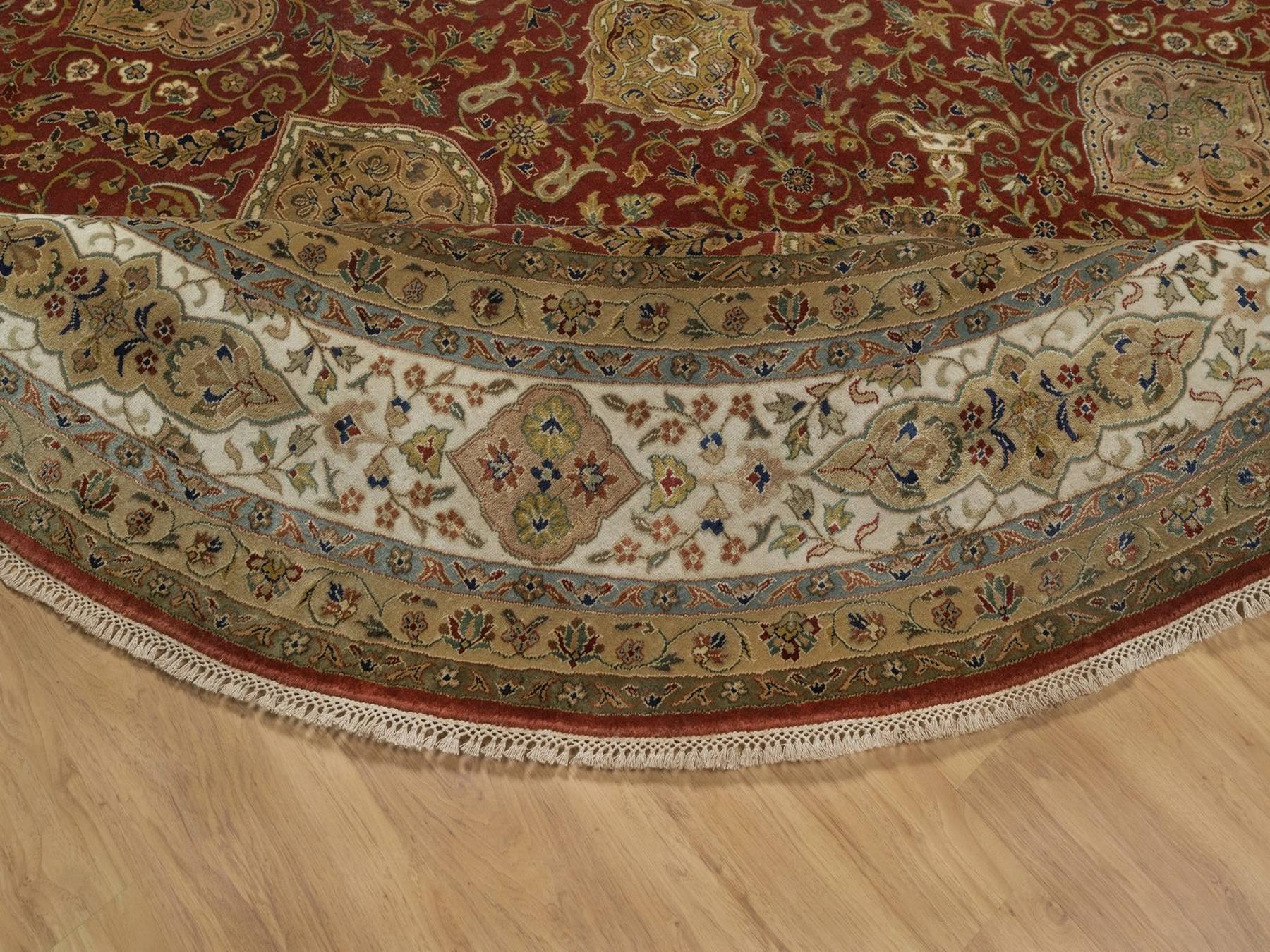 9'x9' Currant Red, Kashan Revival, 300 KPSI, Hand Spun New Zealand Wool, Hand Knotted, Round, Oriental Rug HR92334 - Image 6