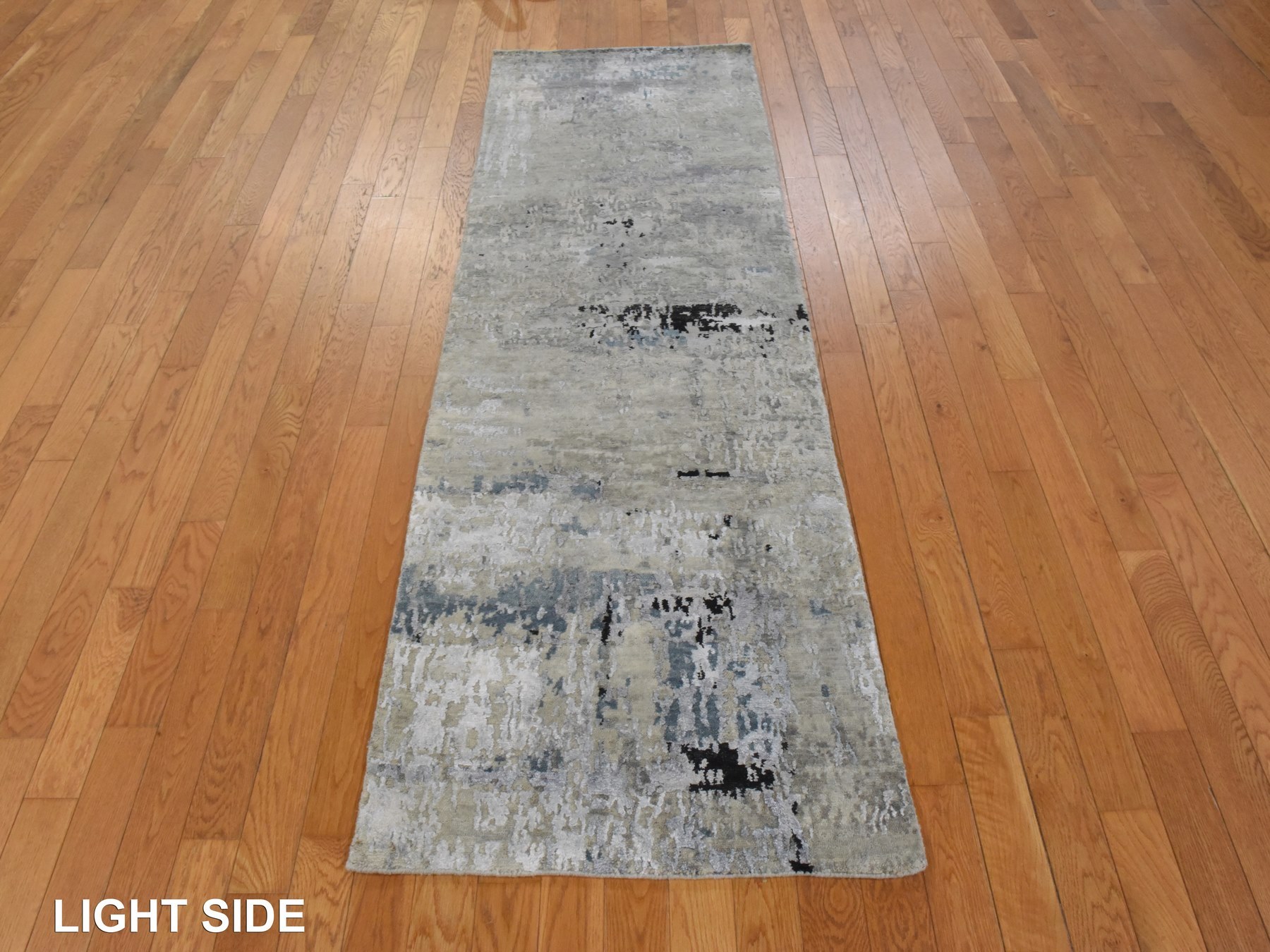 2'8"x7'10" Beige-Gray, Modern Abstract Design, Hand Knotted, Wool & Silk, Hi-low Pile, Runner, Oriental Rug HR78983 - Image 2