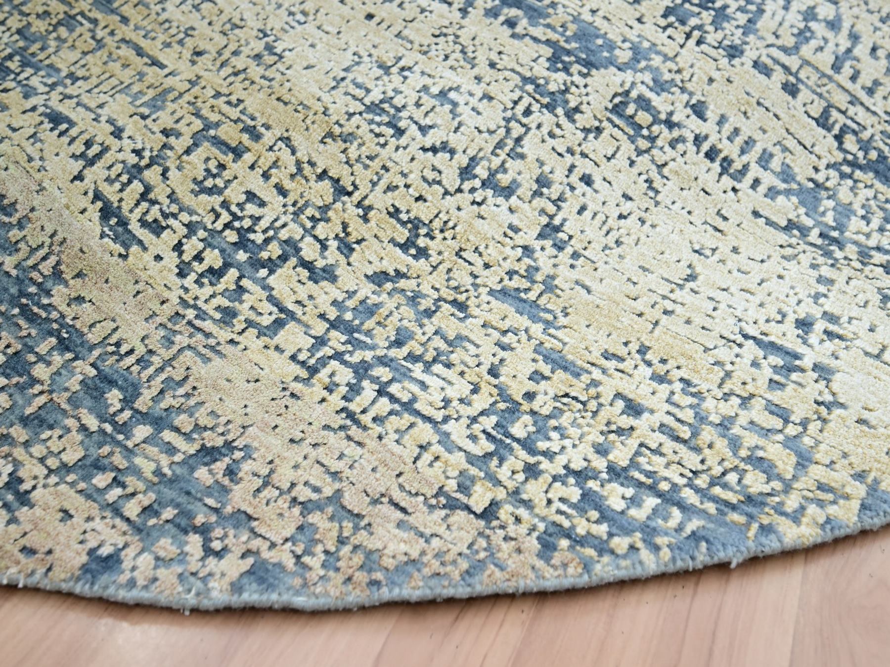 7'10"x7'10" Buff Yellow, Contemporary Design, Densely Woven, Persian Knot, Silk with Textured Wool Pile, Tone on Tone, Hand Knotted, Round, Oriental Rug HR83287 - Image 6