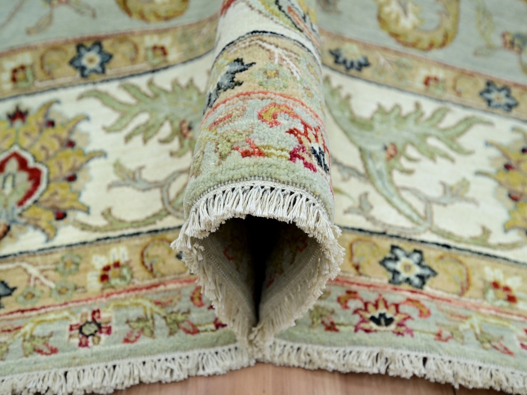 9'1"x12'3" Light Green, Hand Knotted, Agra with Ziegler Design, Floral Motifs, Pure Wool, Vegetable Dyes, Oriental Rug HR83291 - Image 5