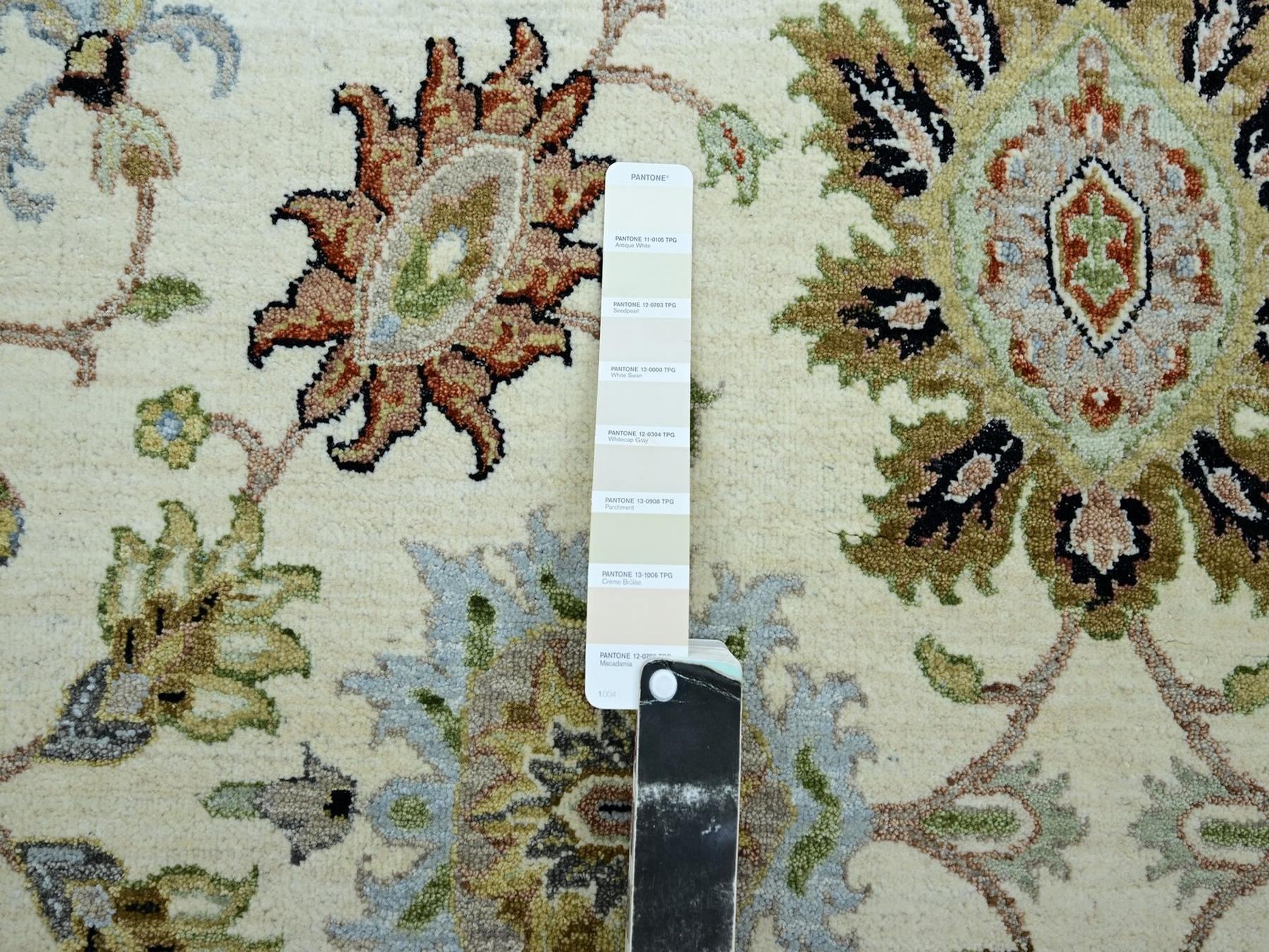9'1"x12'2" Pearl White, Agra with Ziegler Design, Floral Motifs, Hand Knotted, Pure Wool, Vegetable Dyes, Oriental Rug HR83293 - Image 7