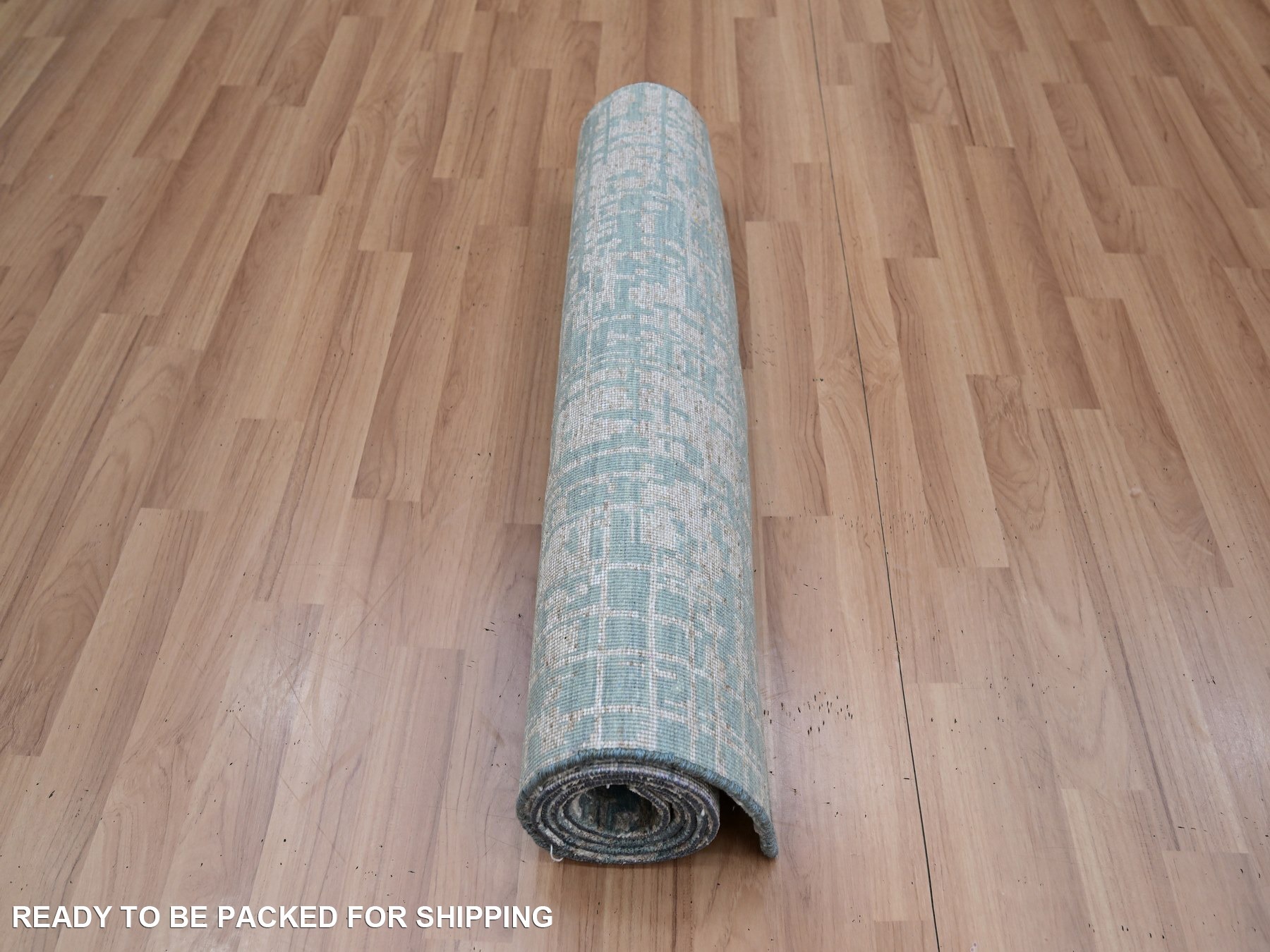 2'6"x6'2" Whisper Pink, Contemporary Design, Hand Knotted, Densely Woven, Persian Knot, Silk with Textured Wool Pile, Tone on Tone, Runner, Oriental Rug HR83356 - Image 7