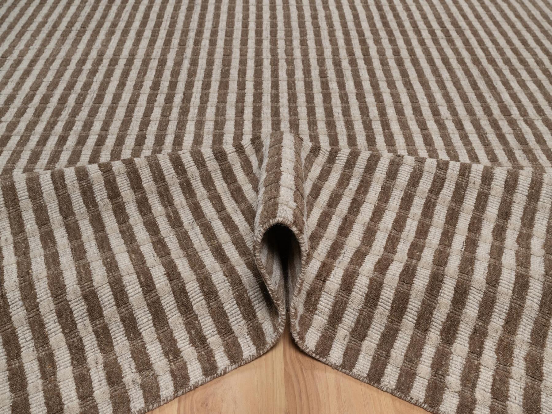 8'x10'3" Tan and Chocolate Brown, Hand Loomed, Undyed Natural Wool, Vertical Stripes Design with Salt and Pepper Effect, Oriental Rug HR92830 - Image 5
