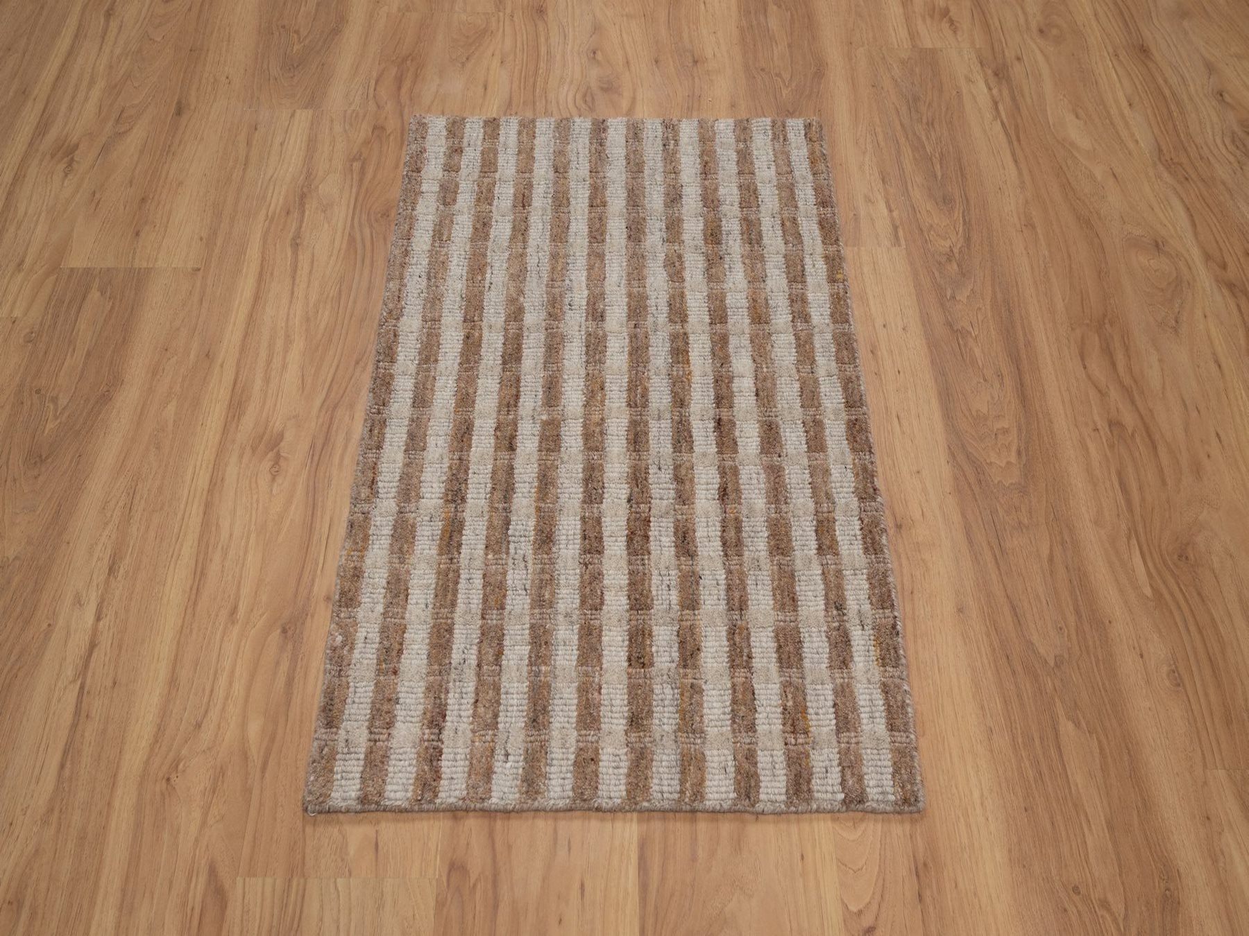 2'1"x3'2" Tan and Beaver Brown, Vertical Stripes Design with Salt and Pepper Effect, Hand Loomed, Undyed Natural Wool, Sample, Mat, Oriental Rug HR92855 - Image 2