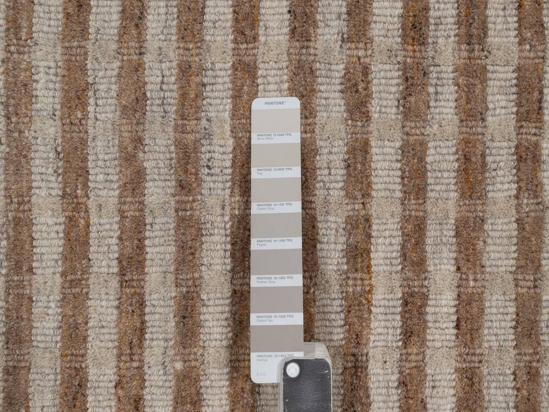 2'1"x3'2" Tan and Beaver Brown, Vertical Stripes Design with Salt and Pepper Effect, Hand Loomed, Undyed Natural Wool, Sample, Mat, Oriental Rug HR92855 - Image 4