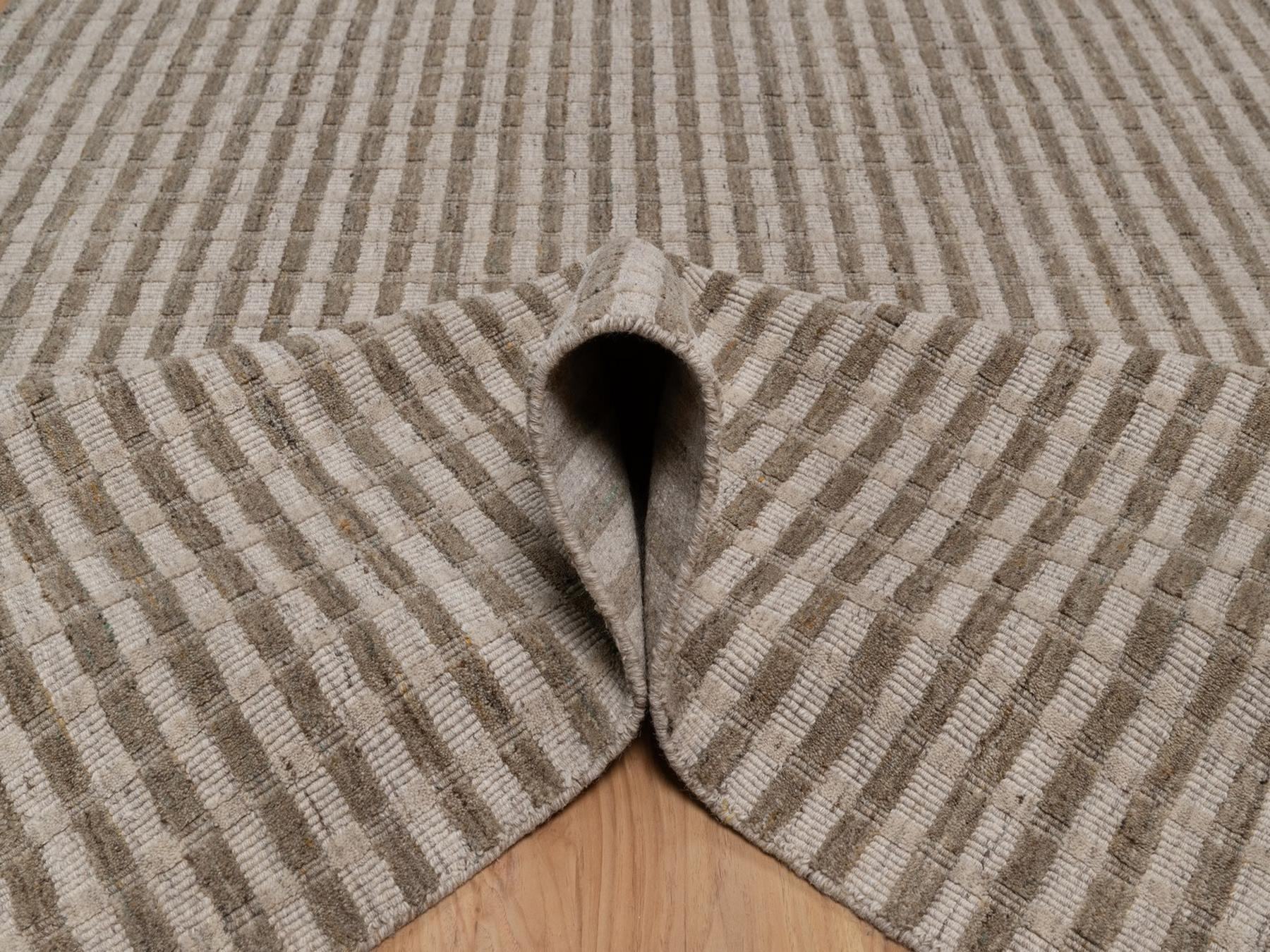 6'x9'2" Tan and Beaver Brown, Vertical Stripes Design with Salt and Pepper Effect, Hand Loomed, Undyed Natural Wool, Oriental Rug HR92874 - Image 5
