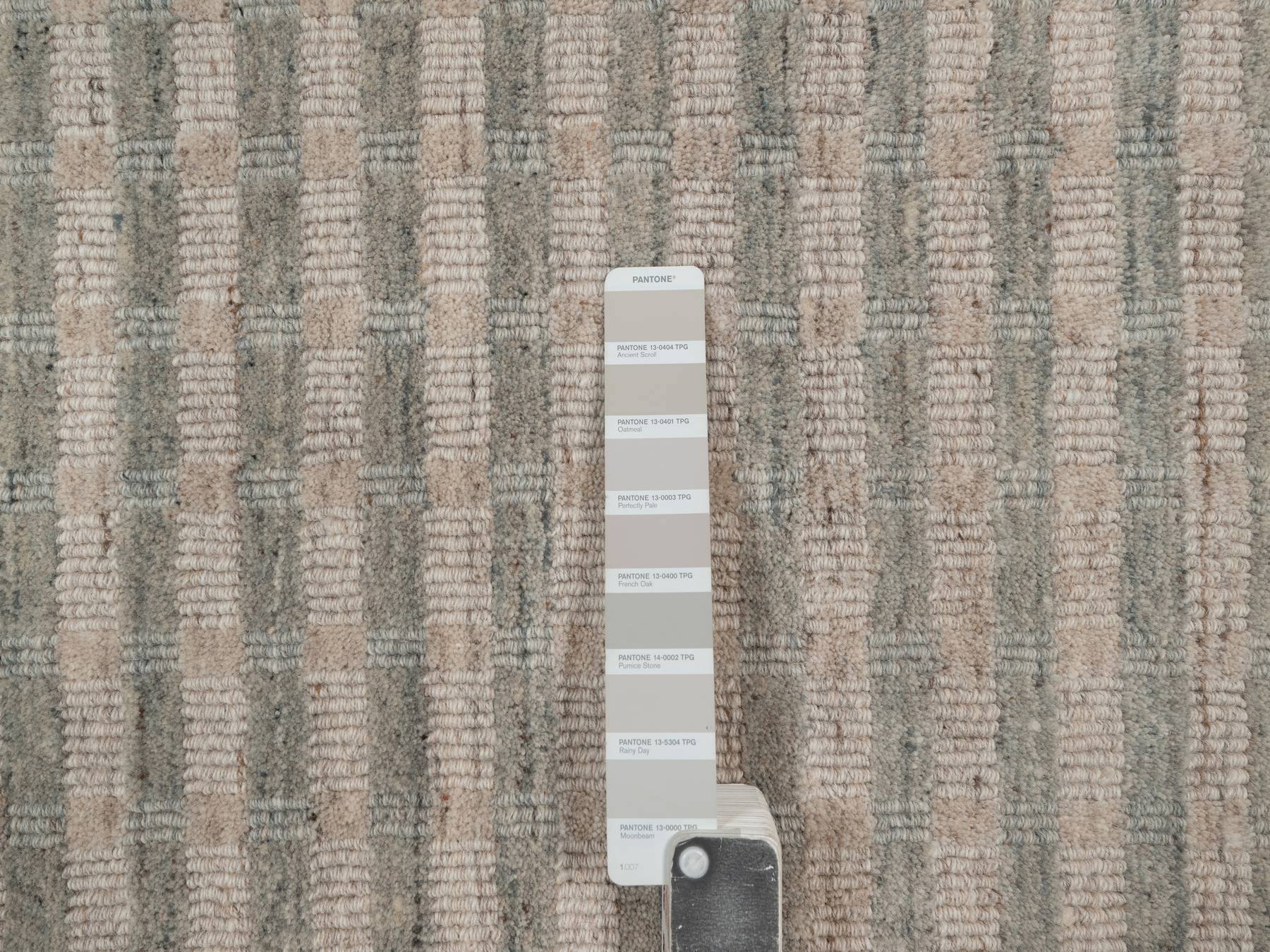 2'x3' Tan Brown and Gray, Vertical Stripes Design with Salt and Pepper Effect, Undyed Natural Wool, Hand Loomed, Sample, Mat, Oriental Rug HR92925 - Image 4